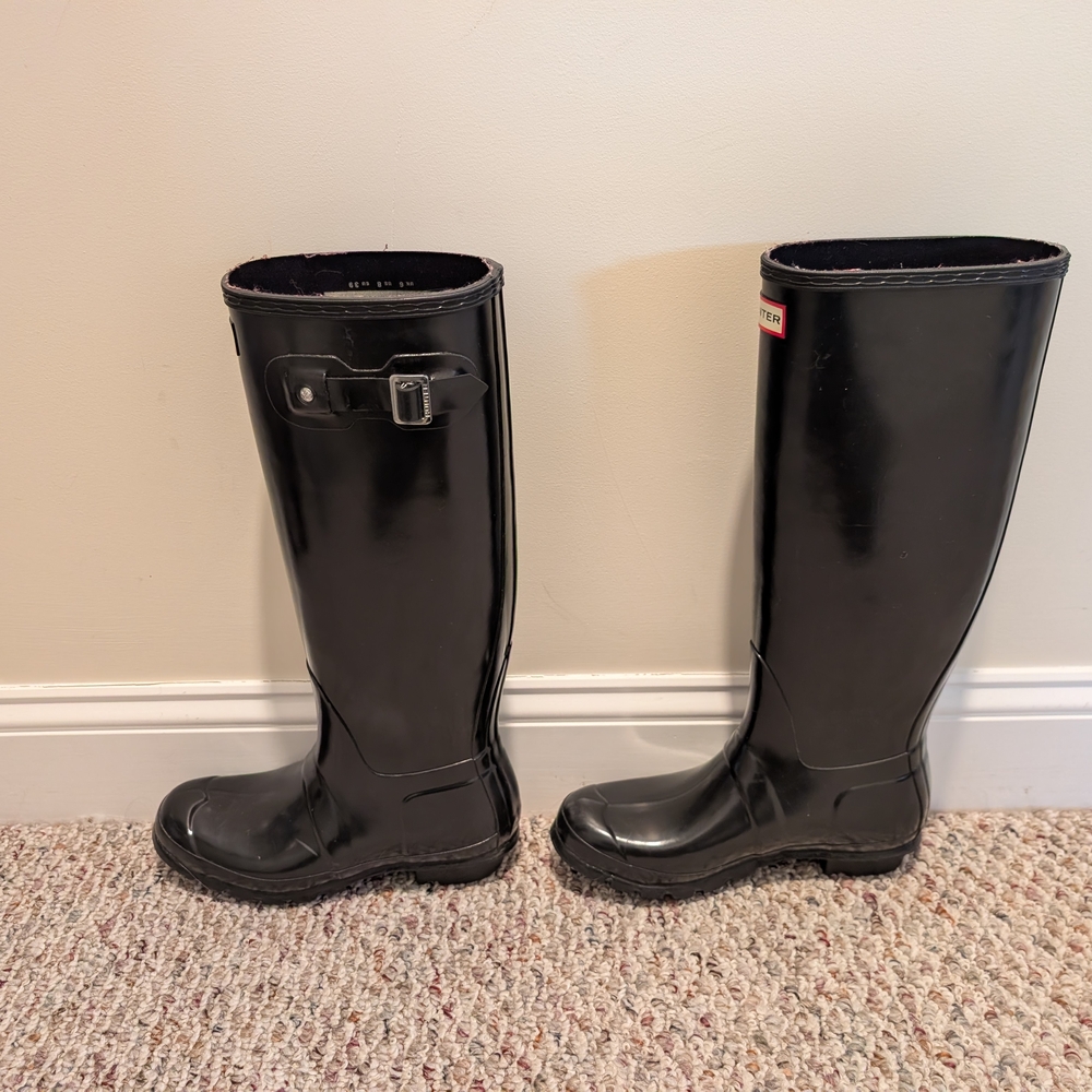 Hunter Tall Black Rain Boots - Size 8 - Picture 3 of 7